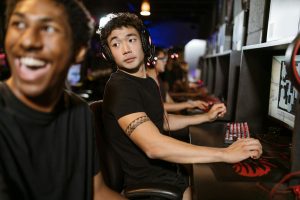 LoL Worlds 2026: Best Esports Prediction Strategies