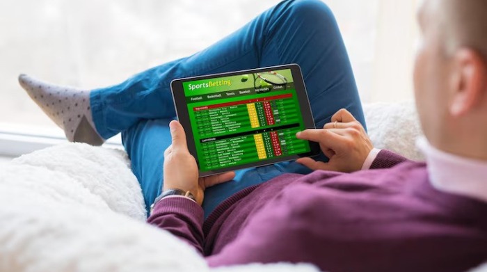 How To Bet On NHL Puckline: A Puckline Betting Guide: esports betting Insights & Guide 2026 - sports betting illustration
